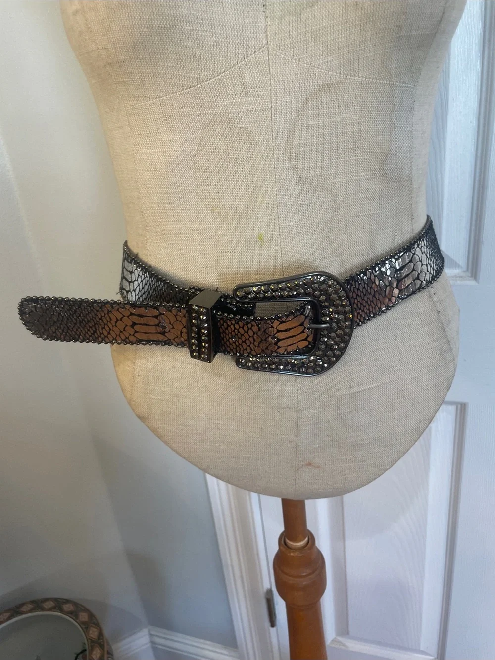 Statement wide Belt Western embellished bling rhinestones silver black women’s M